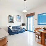 Petite Maison